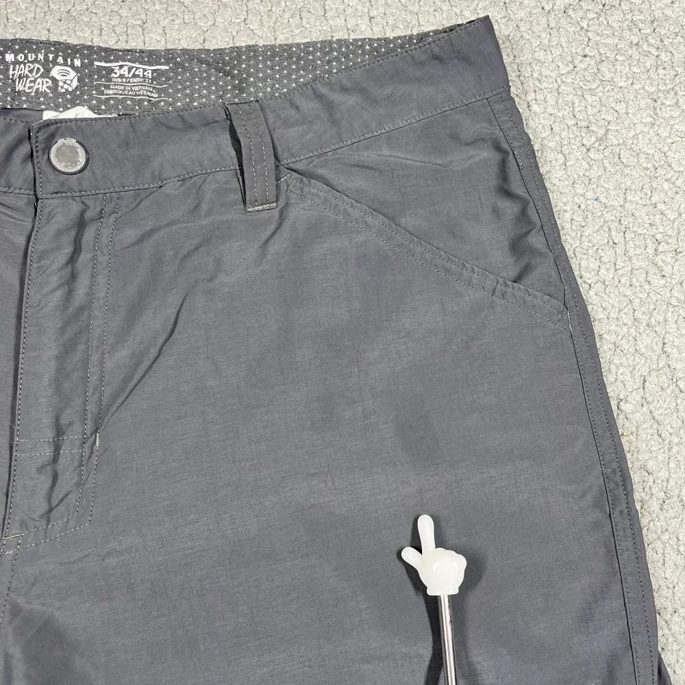 Mountain Hardwear Mens Hiking Shorts Gray Size 34 Nylon Cargo Outdoor OM7074